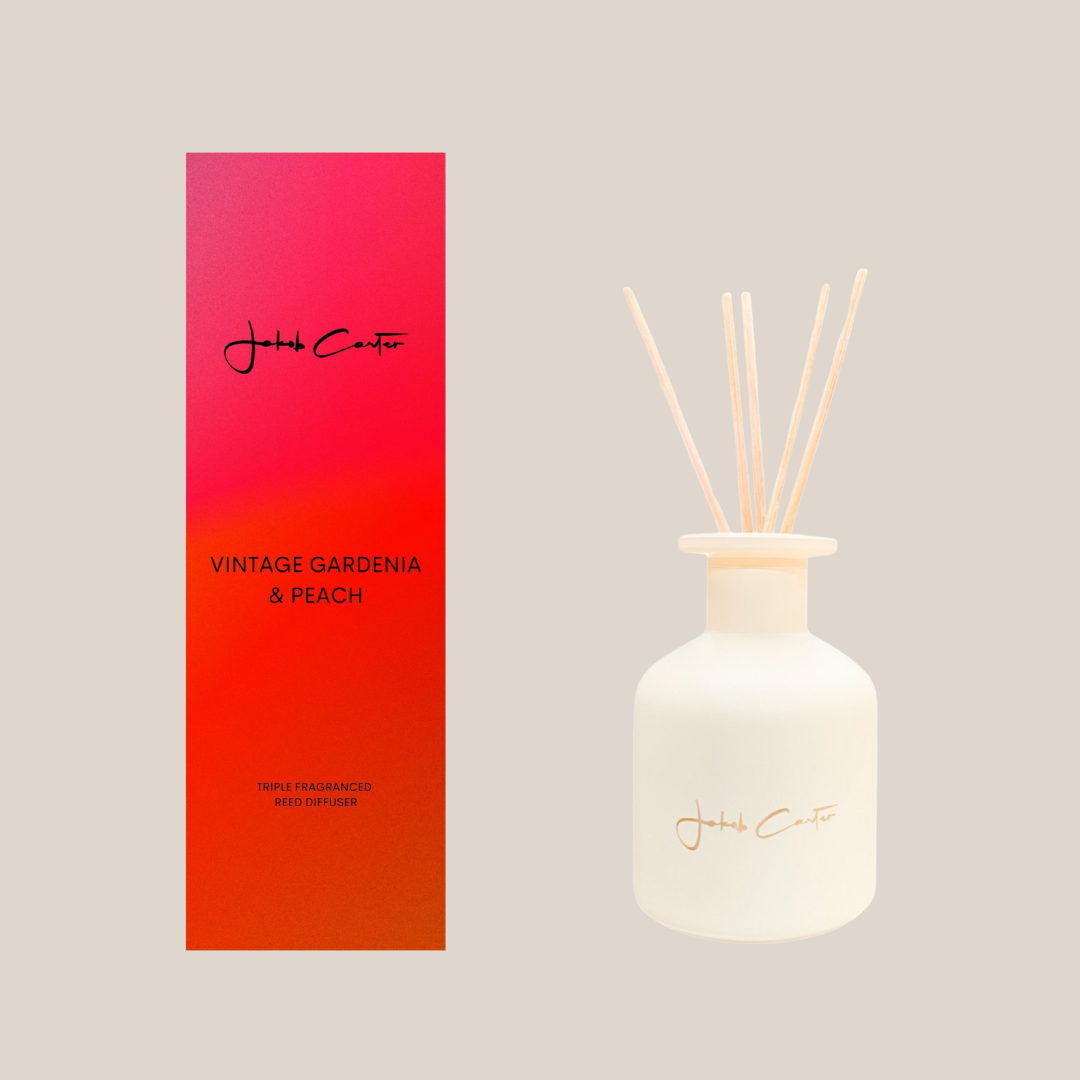 VINTAGE GARDENIA & PEACH REED DIFFUSER